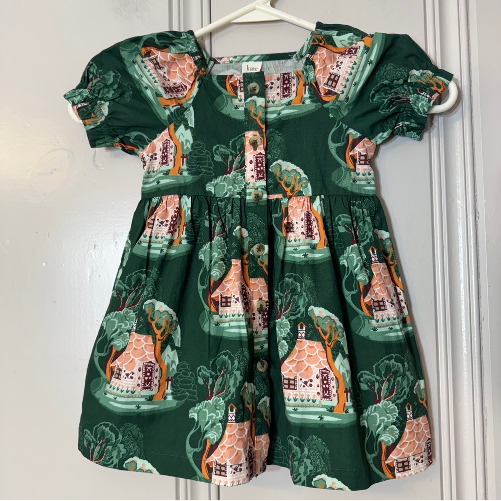KATE QUINN THE WOODLAND DRESS GINGERBREAD COTTAGE ORGANIC COTTON POPLIN‎ 12-18M